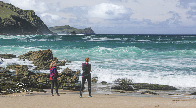 Checking the Surf, Colgher Strand